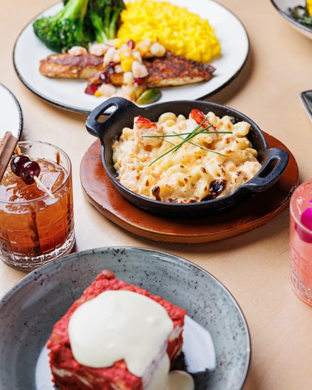 Images 1717 KITCHEN + COCKTAILS