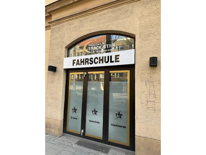 Fahrschule TrackStar, Hauptstrasse 17 in Unterhaching