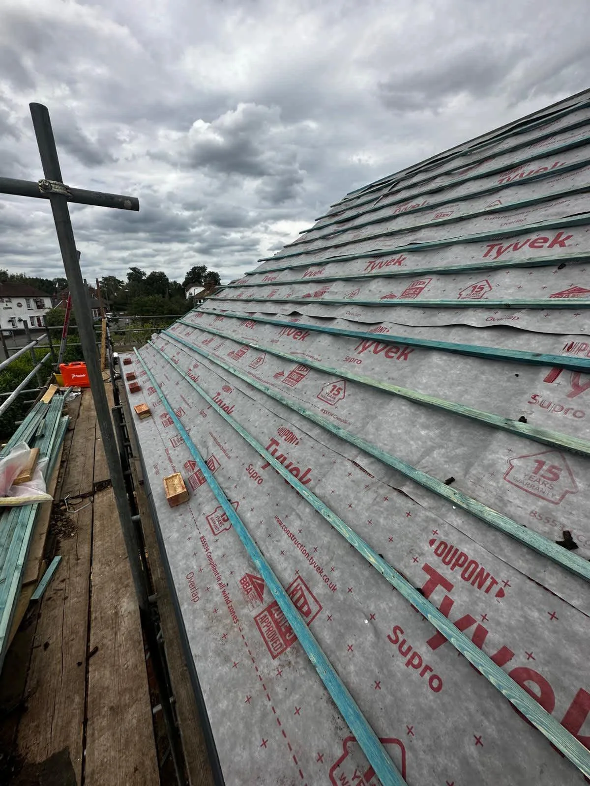 Images Stars Roofing Ltd