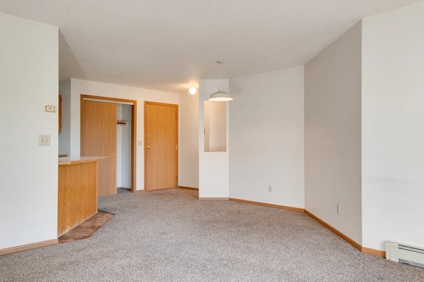 Images Bluemont Village Apartments