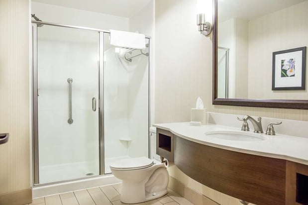 Images Hilton Garden Inn Milwaukee Downtown