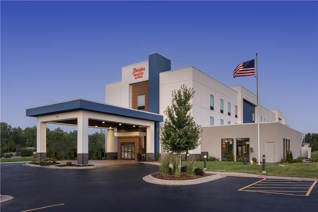 Images Hampton Inn & Suites Moline-Quad City Int'l Aprt