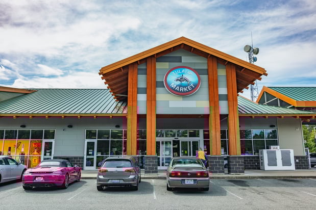Images Tulalip Market