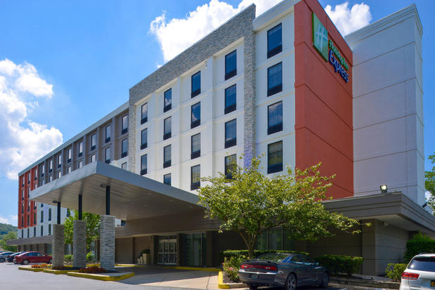 Images Holiday Inn Express Towson Baltimore N by IHG