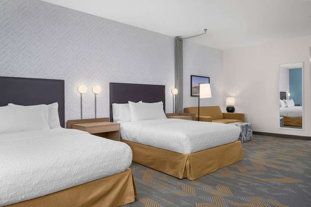 Images Home2 Suites by Hilton Eureka