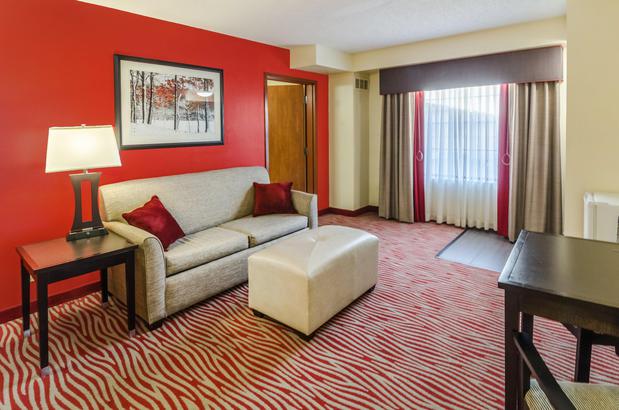 Images Holiday Inn Express & Suites Vinita, an IHG Hotel