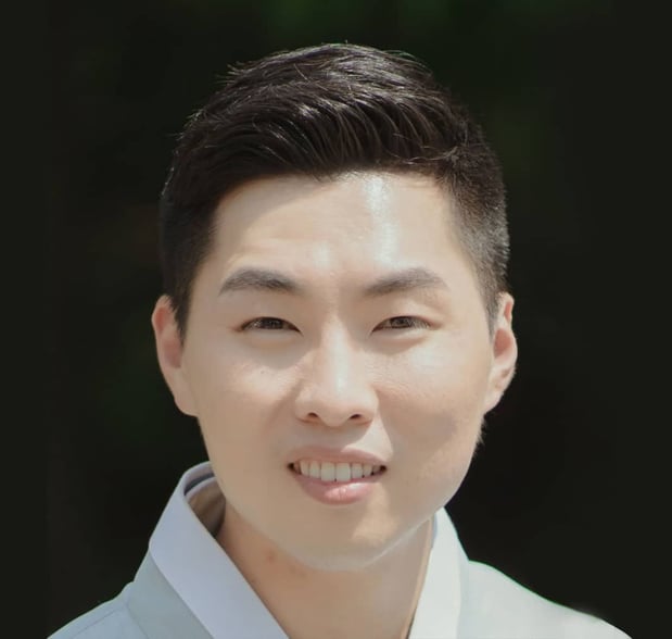 Images Floss Dental Pearland: Dr. Jimmy Chung, D.M.D.