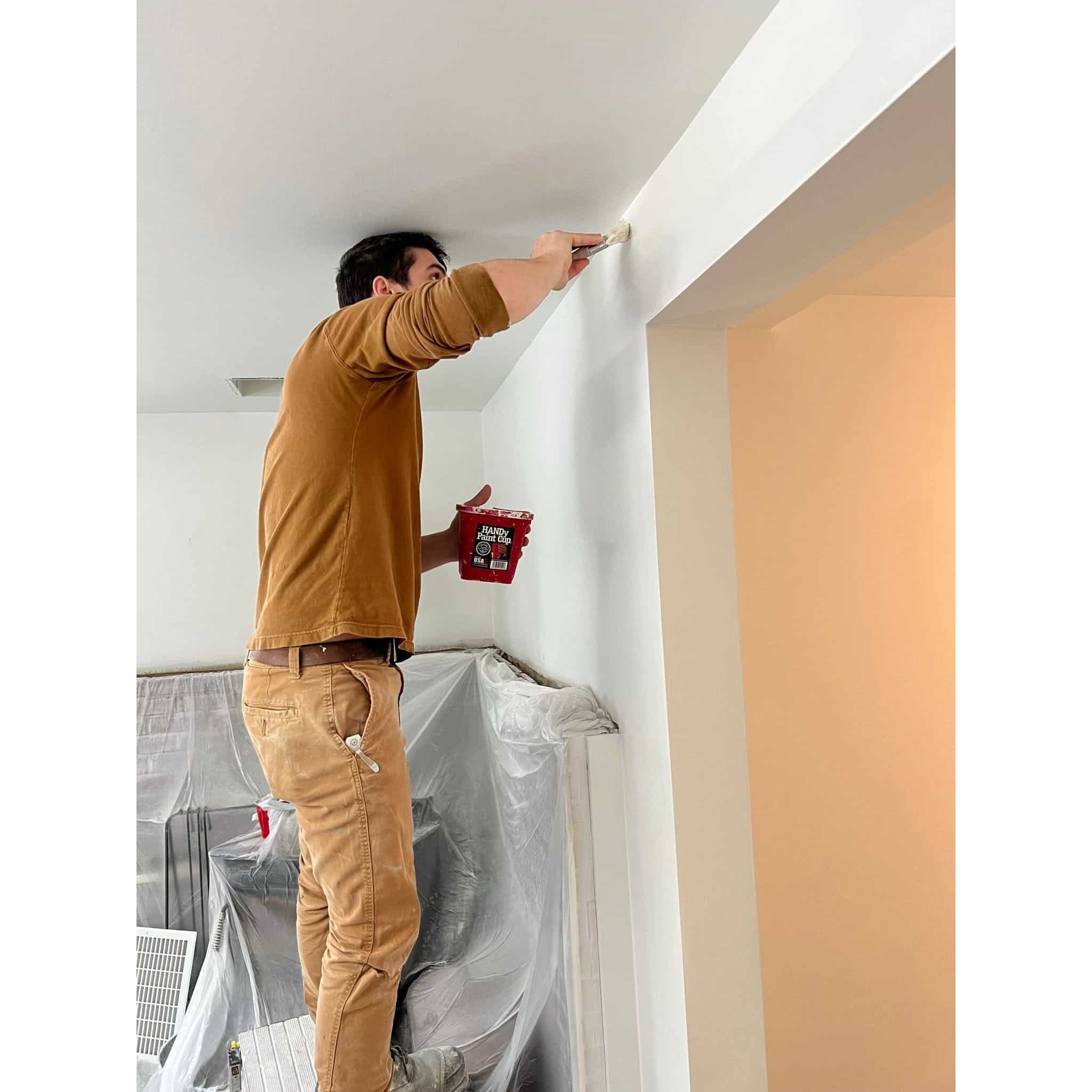 High-end results require meticulous preparation and expert execution. Every line, every corner, and every finish matters when you choose a professional general contractor. Planning a major home renovation near me in Avon or Simsbury? Let our team handle the hard work seamlessly