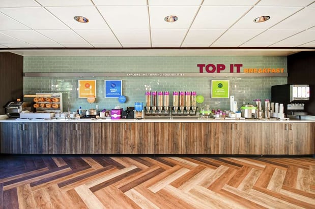 Images Tru by Hilton Louisville  Airport