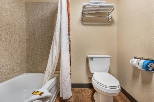 Images Best Western Plus Kelly Inn & Suites