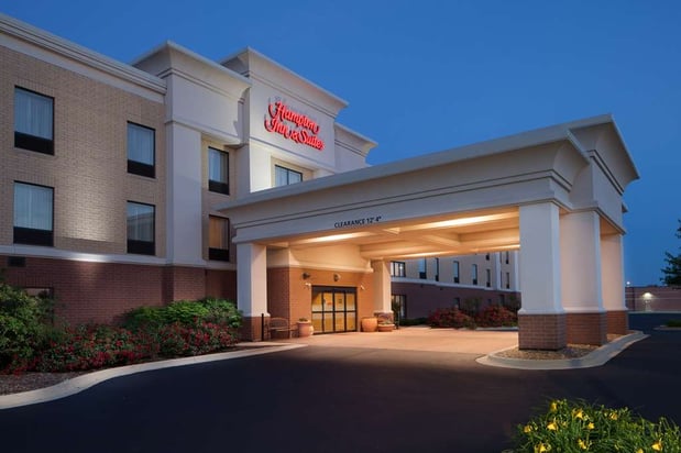 Images Hampton Inn & Suites Chicago/St. Charles