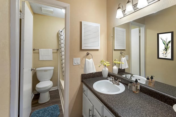 Images Riverchase Landing