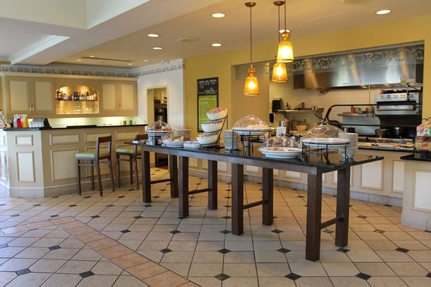 Images Hilton Garden Inn Addison