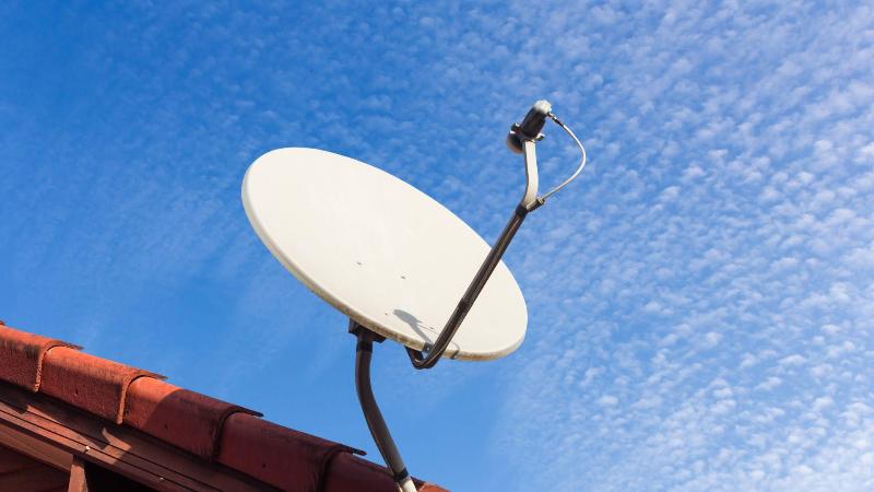 Images Impianti Plus di SCOMAZZON SRL tecnici in radiofrequenze, antennisti e sicurezza