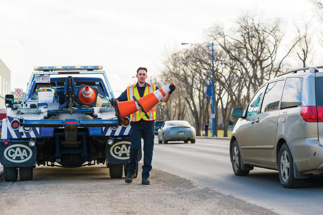 Roadside Assistance - SVO sets up Pylons AMA - Alberta Motor Association Red Deer (403)342-6633