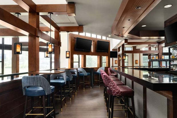 Images DoubleTree by Hilton Hotel Hartford - Bradley Airport