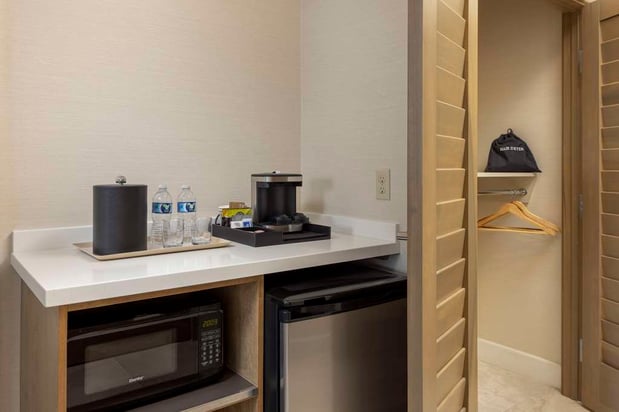 Images DoubleTree by Hilton San Diego Bayside