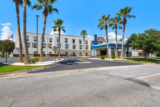 Images Hampton Inn & Suites Pensacola I-10 North at University Town Plaza