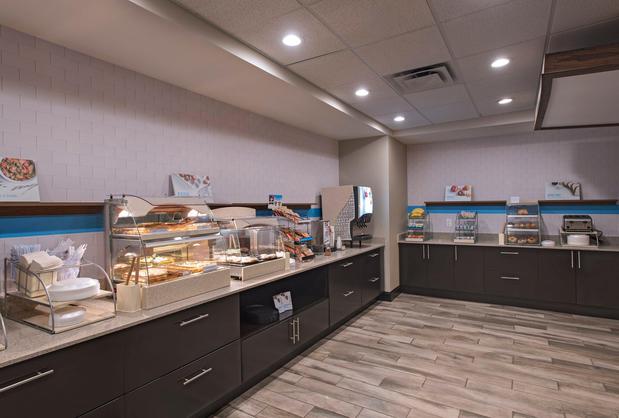 Images Holiday Inn Express & Suites Austin NW - Four Points by IHG