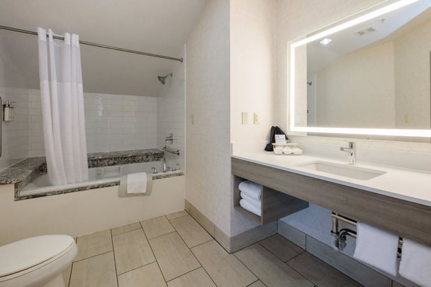 Images Holiday Inn Express & Suites Berkeley by IHG