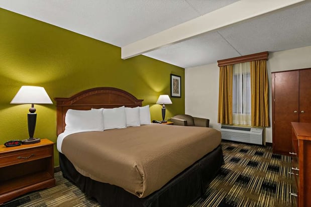 Images Best Western Windsor Suites