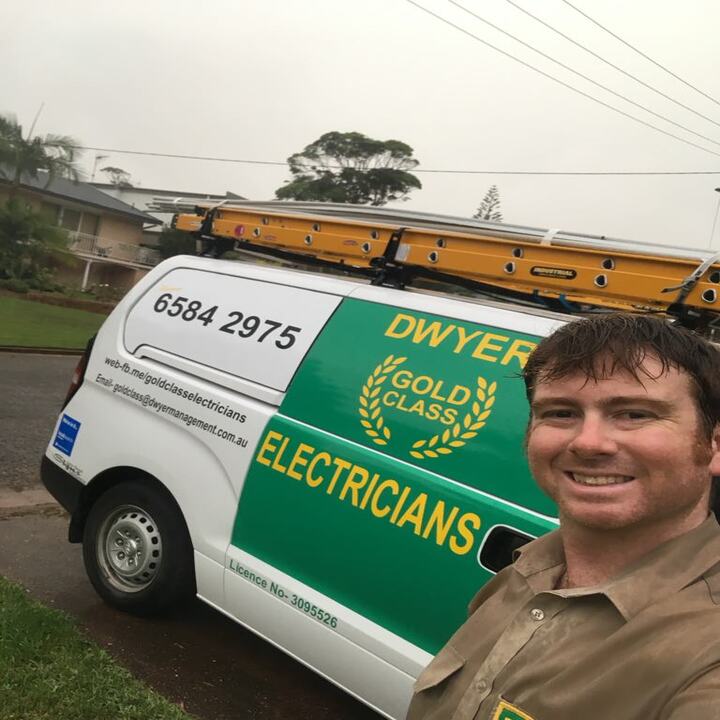 Images Dwyer Gold Class Electricians