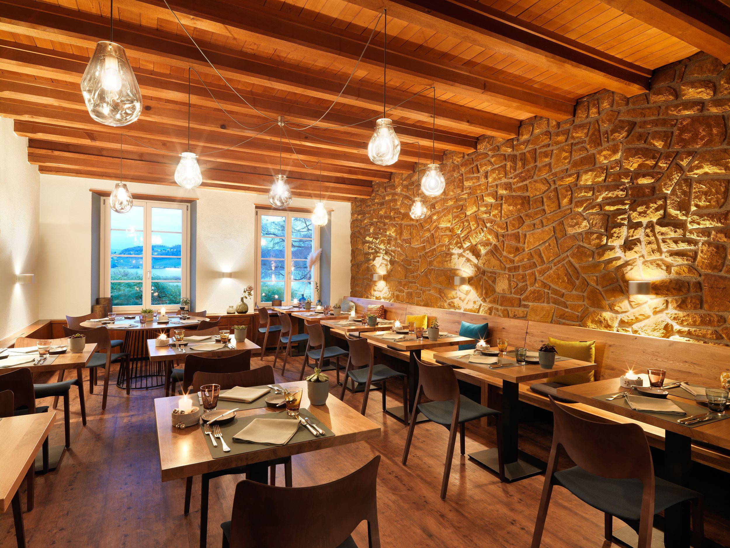 Hotel Bad Murtensee, Hauptstrasse 5 in Muntelier