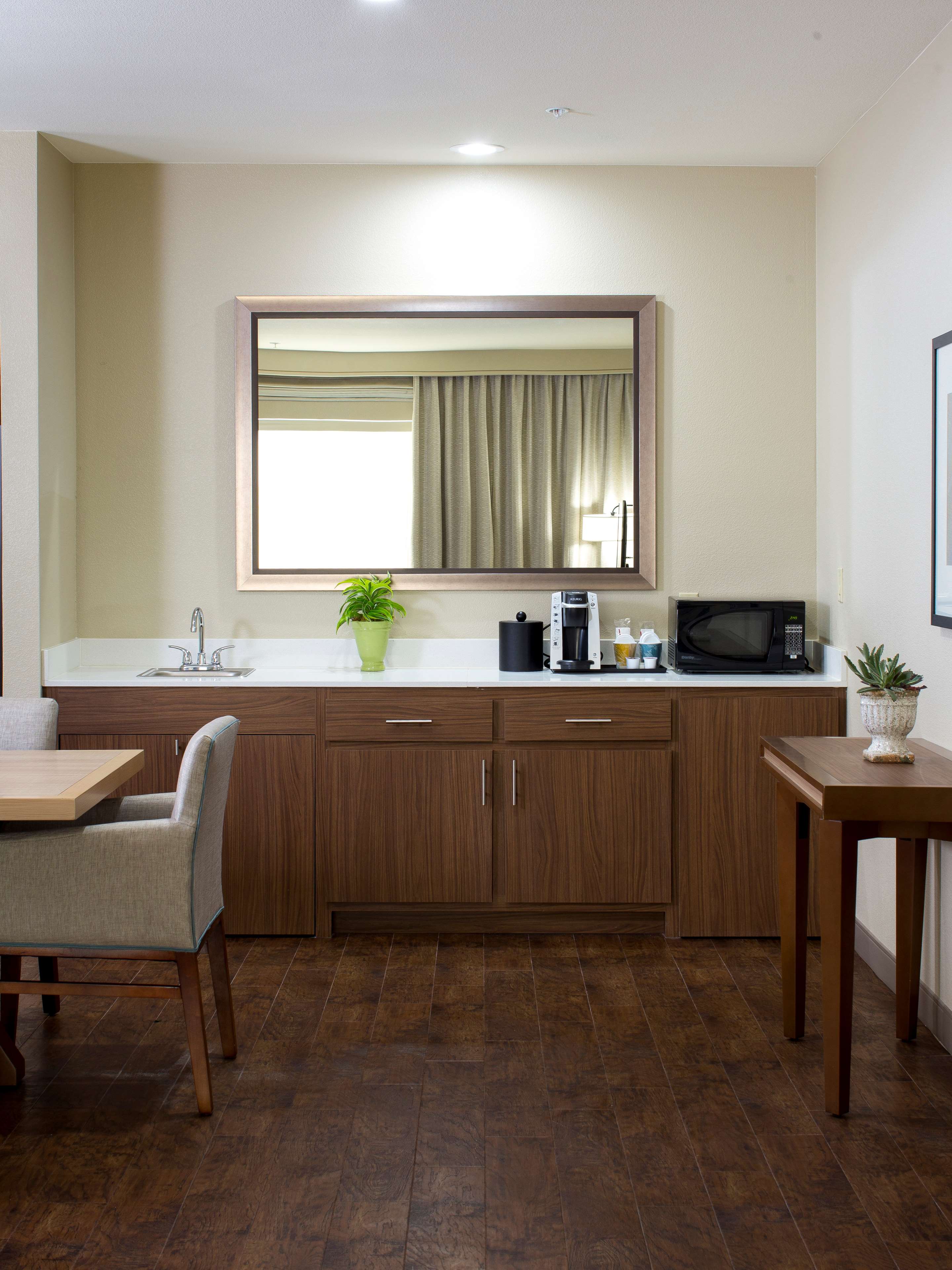 Guest room