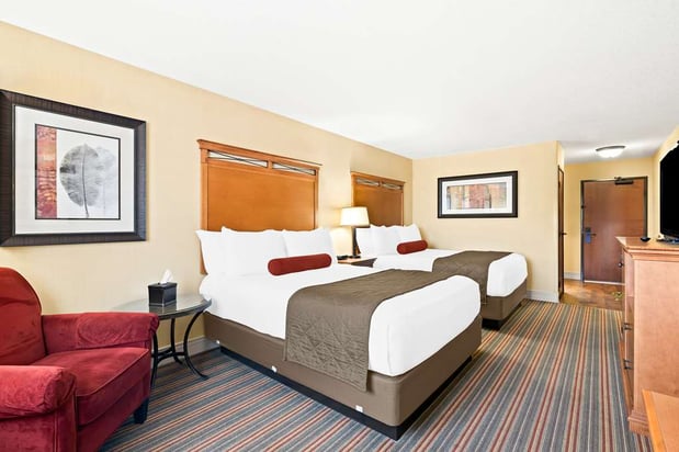 Images Best Western Newberry Station