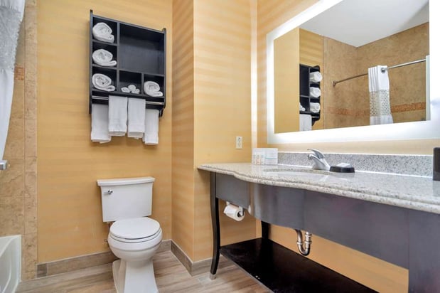 Images Hampton Inn & Suites Fort Worth-Fossil Creek
