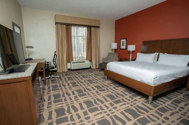 Images Hilton Garden Inn Dayton South-Austin Landing