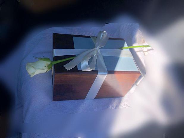 Images Opal Cremation of Greater Los Angeles