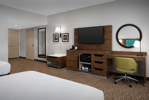 Images Hampton Inn & Suites-Knoxville/North I-75