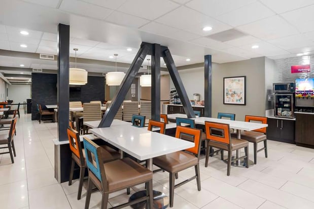 Images Best Western Plus Commerce Hotel