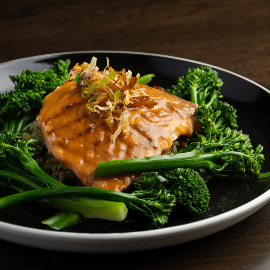 Sesame Ginger Salmon (ENTRÉES)
