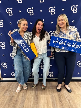 Images Jennifer Ashley at Rate (NMLS #420632)