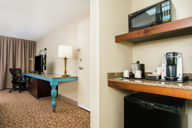 Images Hilton Garden Inn Charlottesville