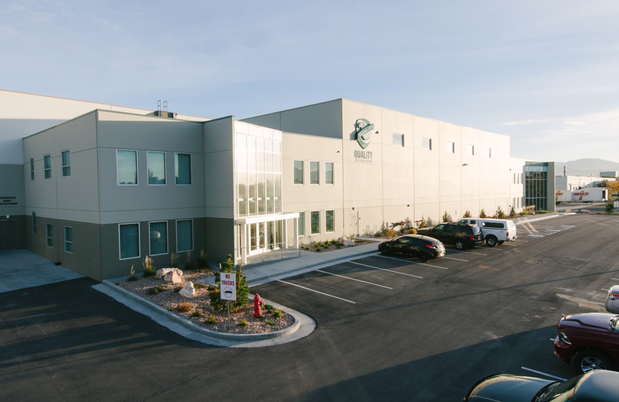 Images Quality Distribution, LLC.