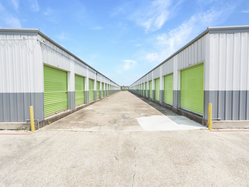 Images Extra Space Storage