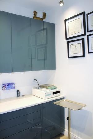 Images AHIMSA PIERCING STUDIO, FINE JEWELRY & MEDICAL AESTHETICS