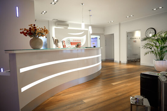 Chiropraktik & Osteopathie München | Dr. Thiele, Weinstraße 4 in München