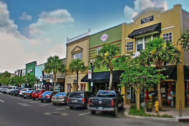 Images Karen Giannini | eXp Realty