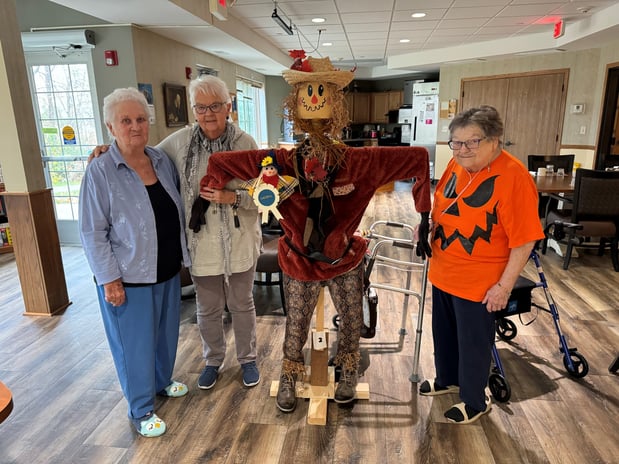 Images Lake Song Assisted Living