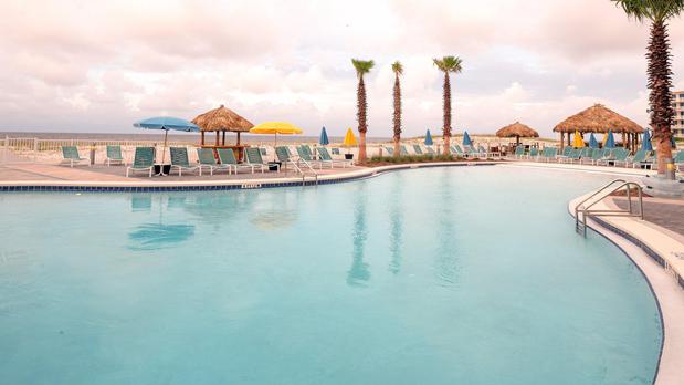 Images Holiday Inn Resort Fort Walton Beach by IHG