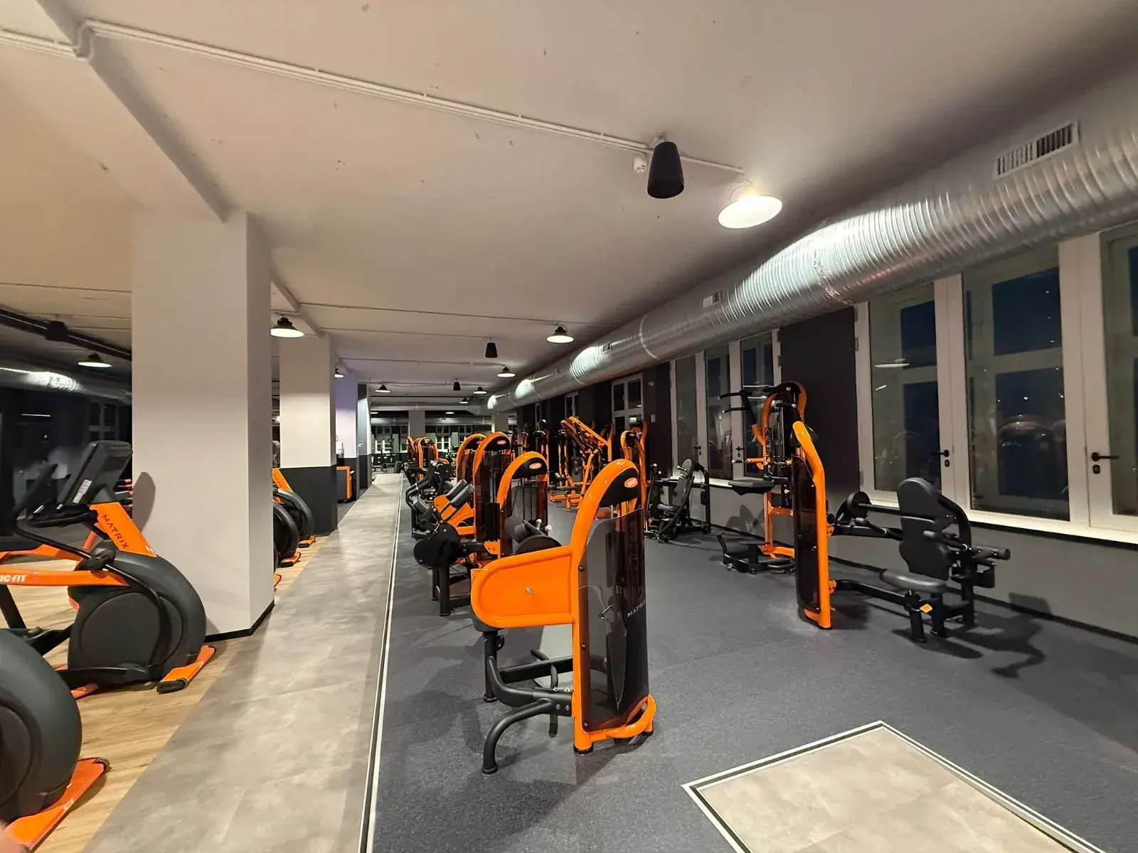 Bilder Basic-Fit 24/7