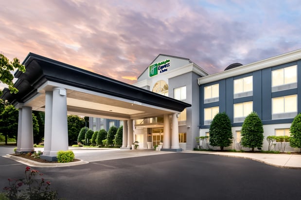 Images Holiday Inn Express & Suites Sylva - Western Carolina Area by IHG