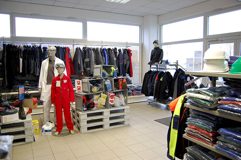 ISL Industriehandel & Service GmbH, Am Airpark 4 in Merseburg (Saale)