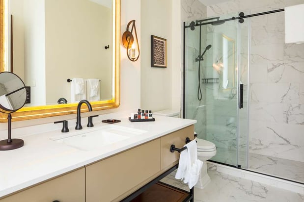 Images The Peregrine Omaha Downtown, Curio Collection by Hilton