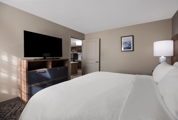 Images Candlewood Suites Lafayette - River Ranch by IHG