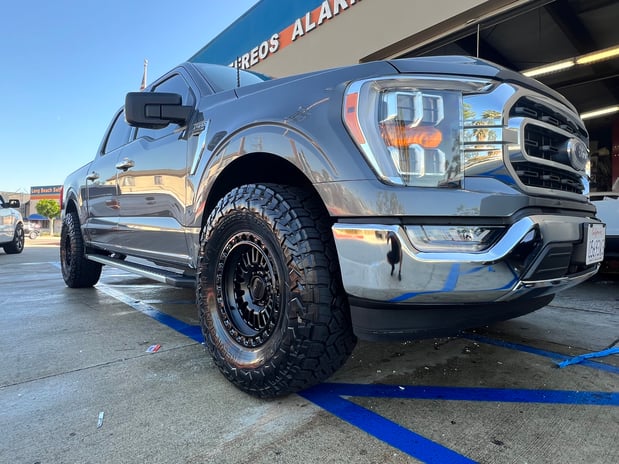 Images Long Beach Audio Shop